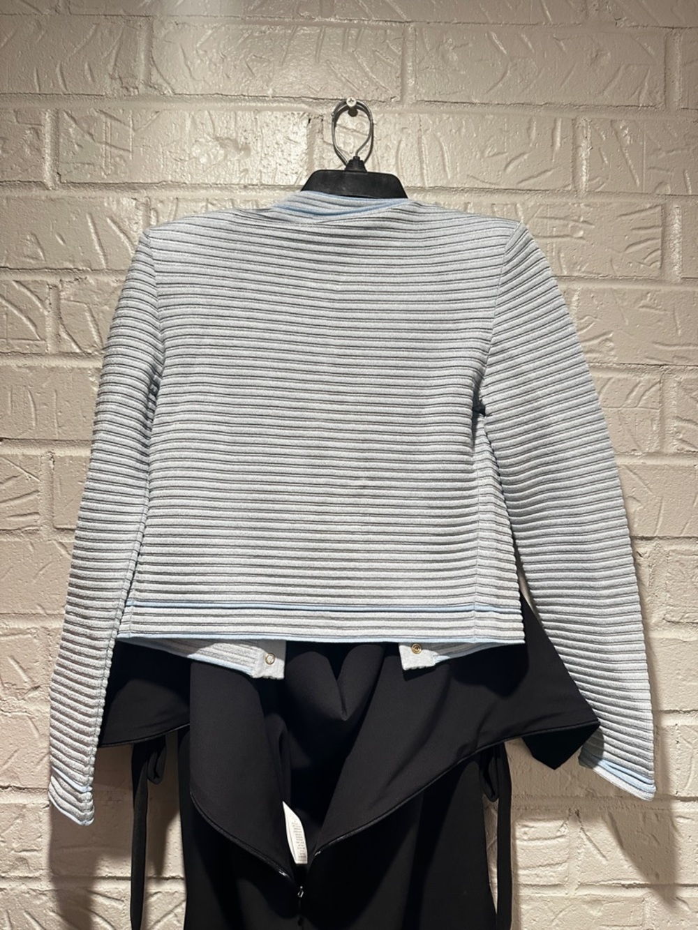 NWT New Balmain Buttoned Striped Knit Crop Cardigan Size 36 - Picture 5 of 10